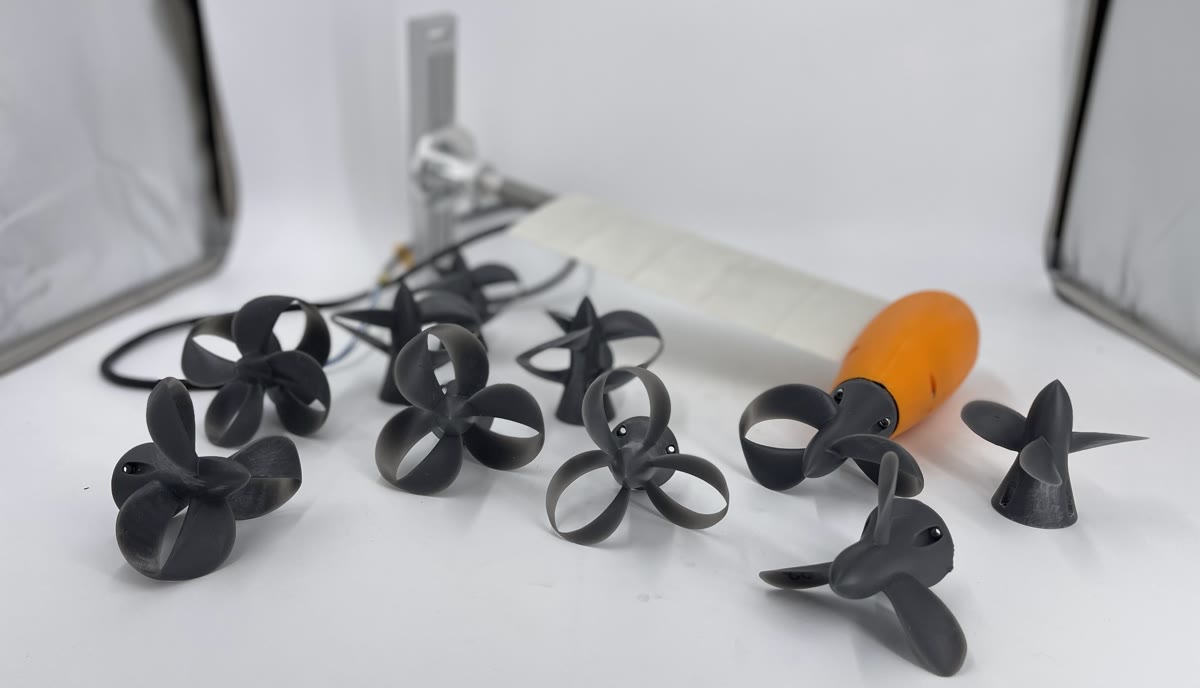 3D-printed toroidal and conventional propellers tested for the Spurdog AUV